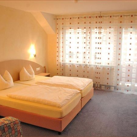 Gasthaus Gruner Baum Hotel Werbach Buitenkant foto